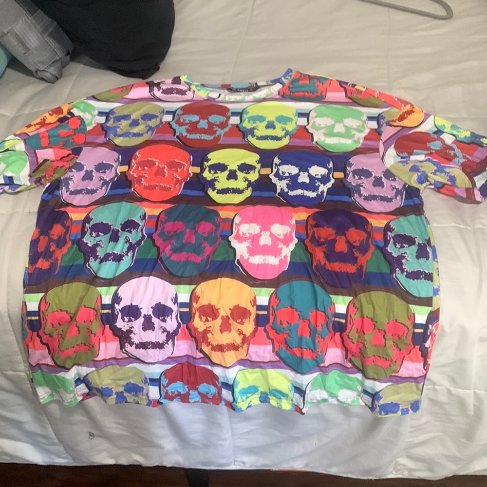 Skull shirt